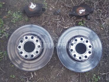 Prednji diskovi i plocice za Volkswagen Passat B5.5