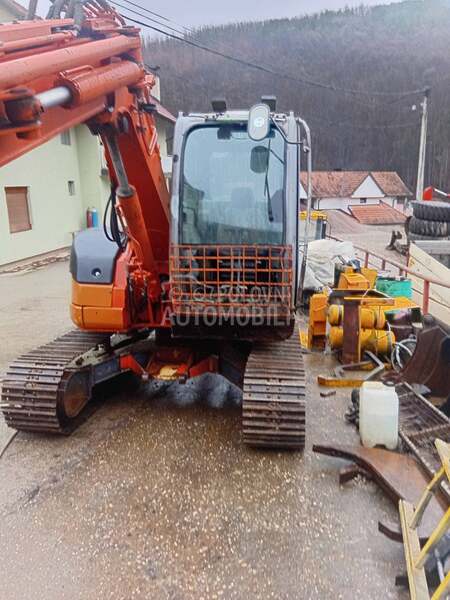 Hitachi EX75U