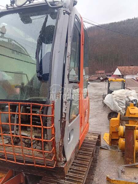 Hitachi EX75U
