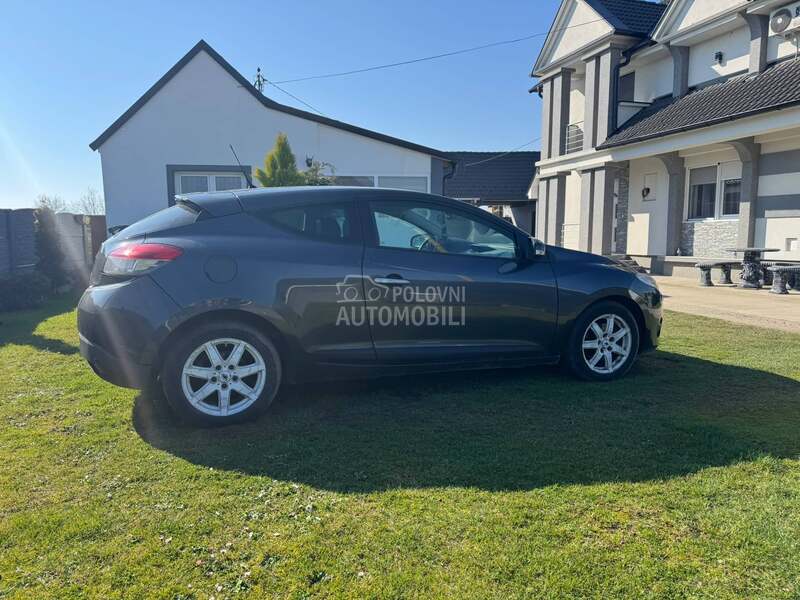 Renault Megane 1.9dCi Coupe