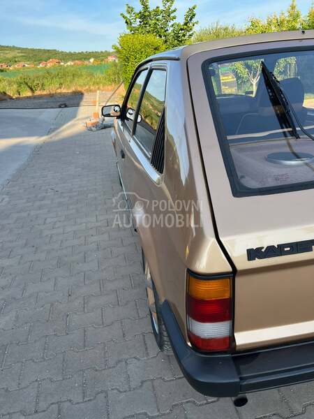 Opel Kadett D