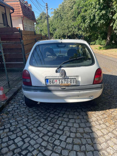 Opel Corsa B 