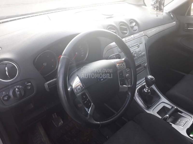 Ford S-Max 
