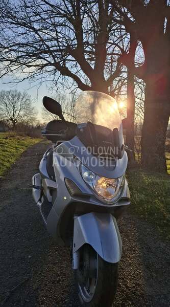 Kymco Xciting 250 R.E.G