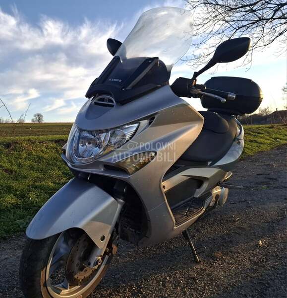 Kymco Xciting 250 R.E.G