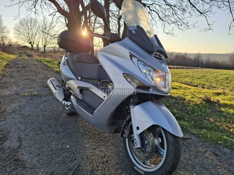 Kymco Xciting 250 R.E.G