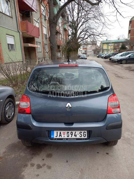 Renault Twingo 