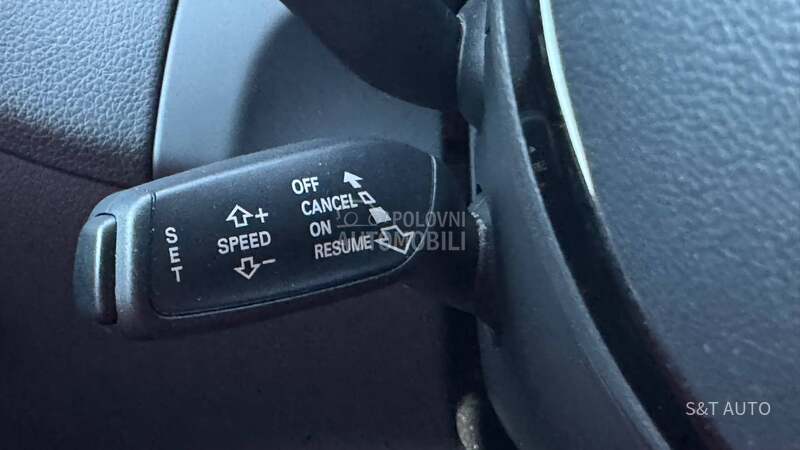 Audi Q5 2.0 TDI/ S-LINE/ NOV