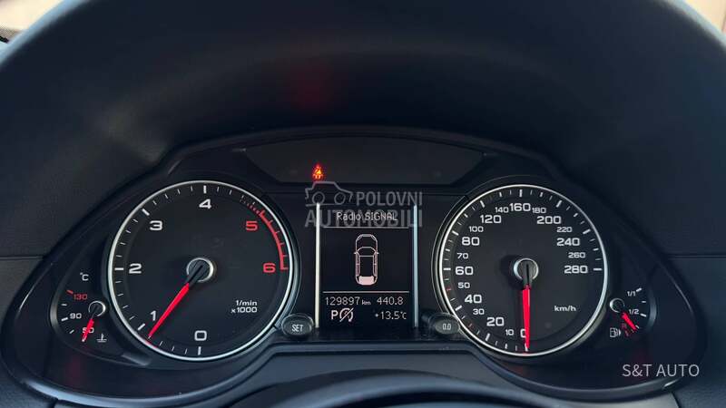 Audi Q5 2.0 TDI/ S-LINE/ NOV