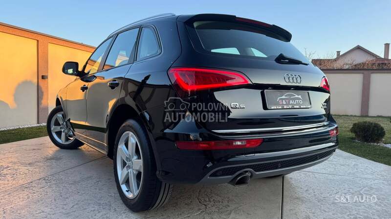 Audi Q5 2.0 TDI/ S-LINE/ NOV