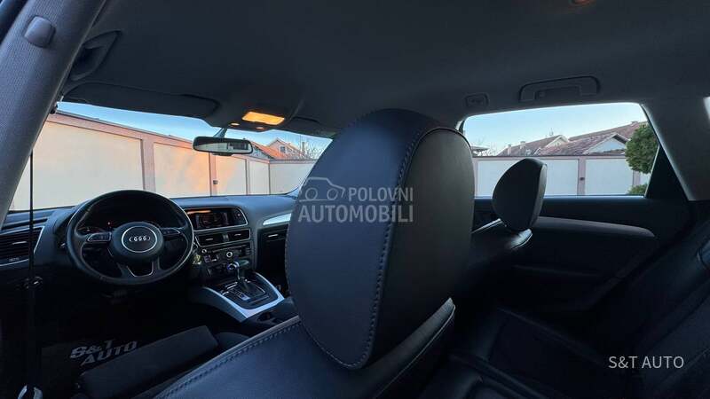 Audi Q5 2.0 TDI/ S-LINE/ NOV