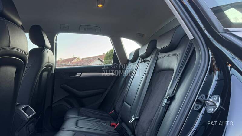 Audi Q5 2.0 TDI/ S-LINE/ NOV