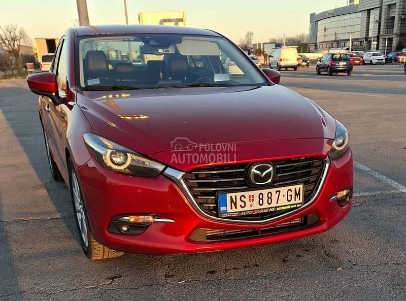 Mazda 3 skyactiv
