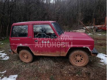 Daihatsu Rocky 