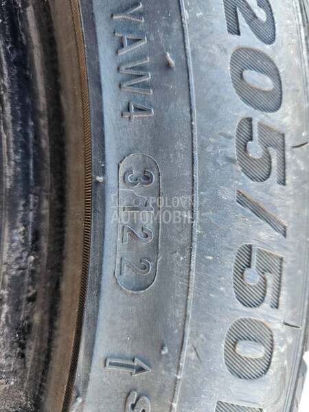 Kumho 205/50 R17 Zimska