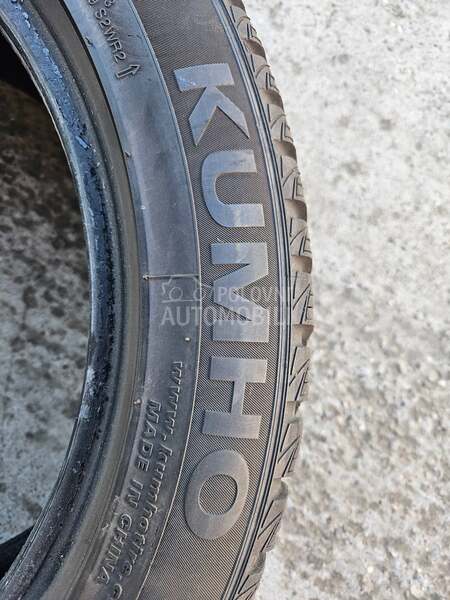 Kumho 205/50 R17 Zimska