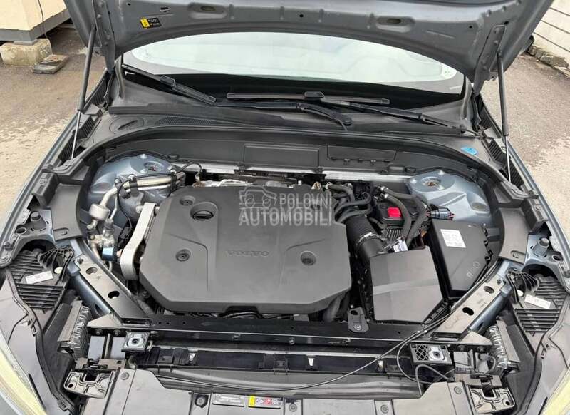 Volvo XC60 B4 nov