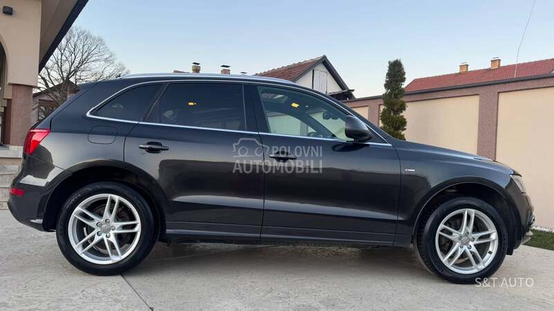 Audi Q5 2.0TDI/3XS-LINE/PANO
