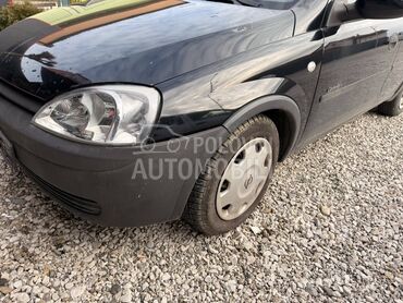Delovi za Opel Corsa C 1.2b 2004. god.