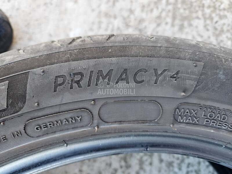 Michelin 215/50 R17 Letnja