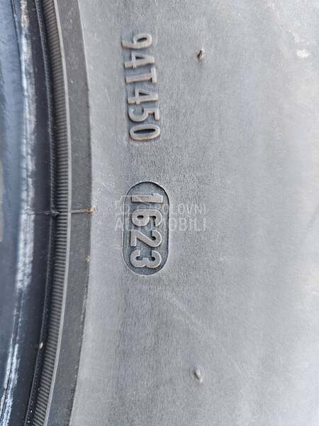 Pirelli 215/60 R16 Zimska