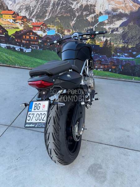 Aprilia Mana 850 custom