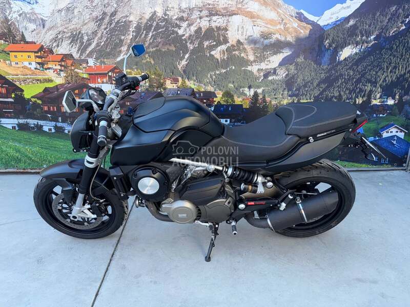 Aprilia Mana 850 custom