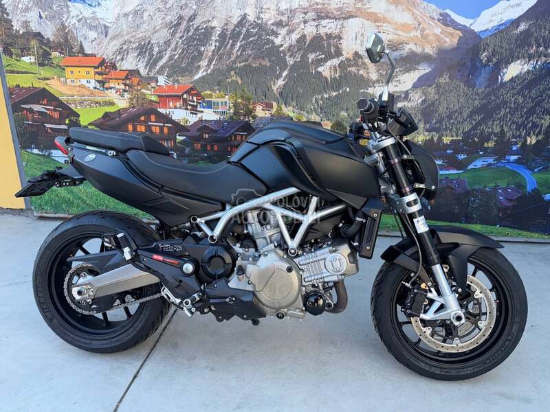 Aprilia Mana 850 custom