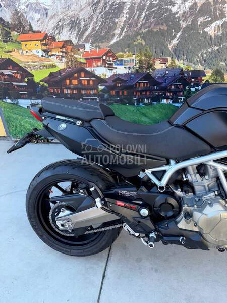 Aprilia Mana 850 custom