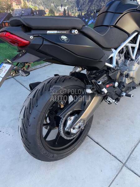 Aprilia Mana 850 custom