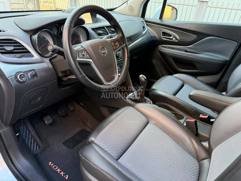 Opel Mokka 1.7cdtiCOSMO 4WD LED