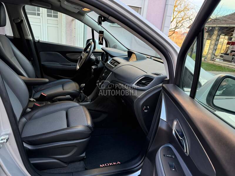 Opel Mokka 1.7cdtiCOSMO 4WD LED