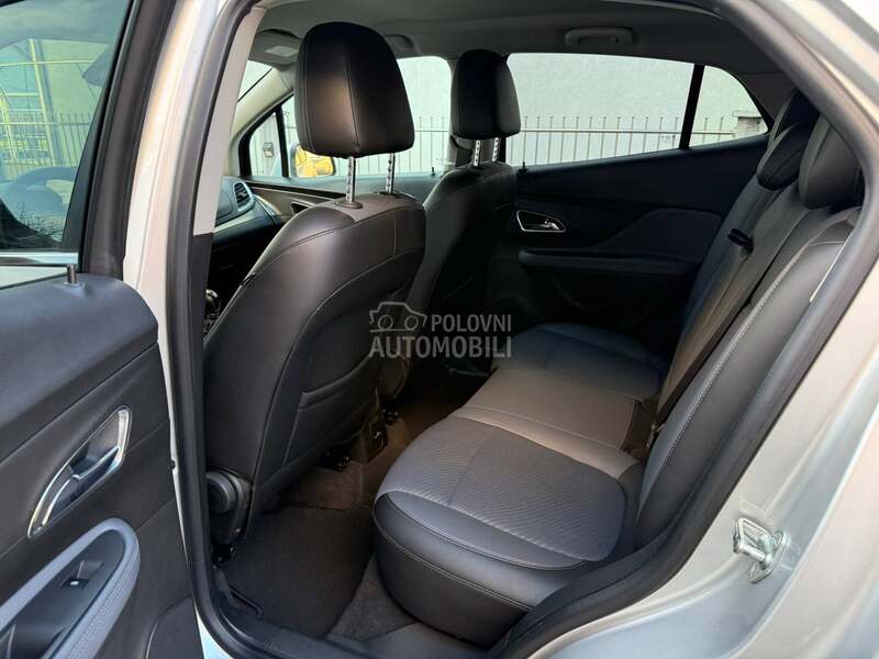 Opel Mokka 1.7cdtiCOSMO 4WD LED