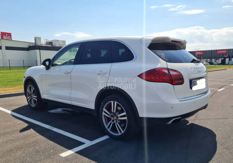 Porsche Cayenne 