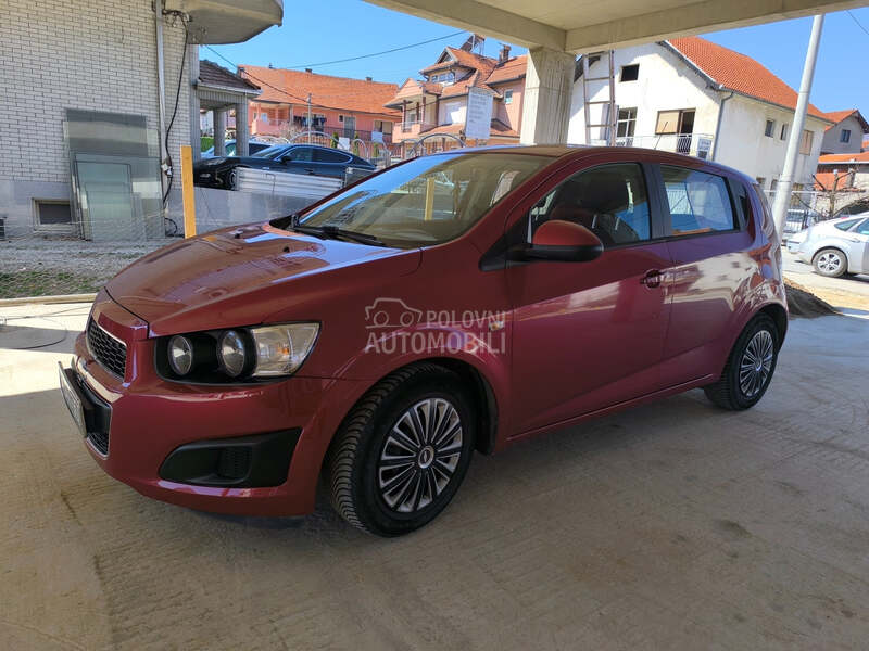 Chevrolet Aveo 