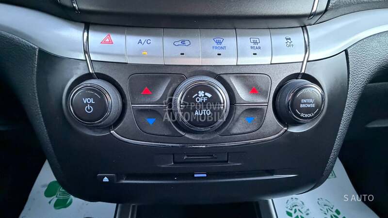 Fiat Freemont KREDlTl BEZ UCESCA