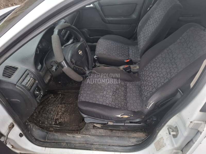 Opel Astra G 