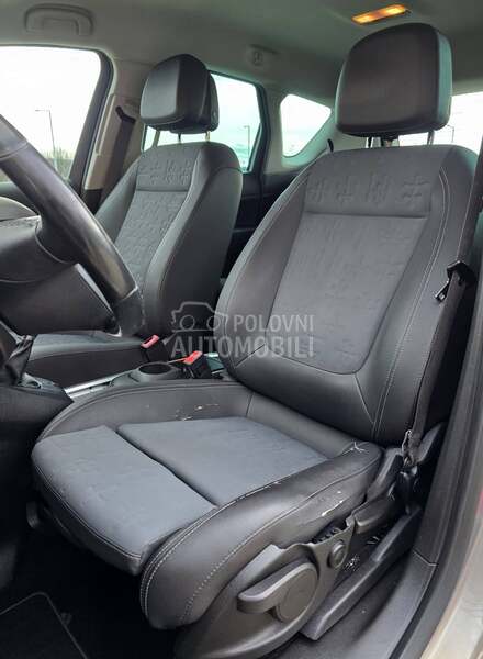 Opel Meriva 1.4 T /COSMO/ CH