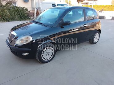 Lancia Ypsilon regdugoo