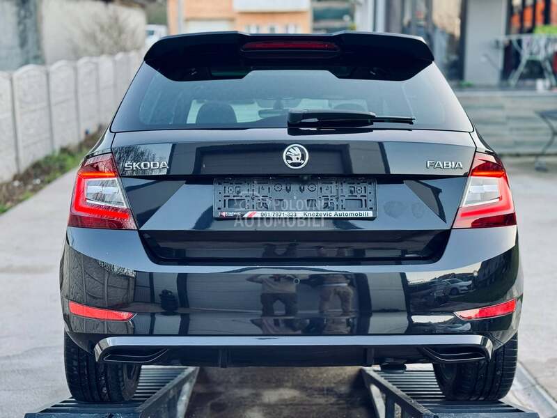 Škoda Fabia MONTECARLO/BLACK/KAM