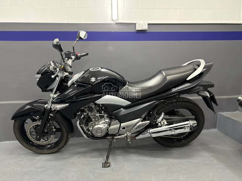 Suzuki inazuma 250 gw 250 CH