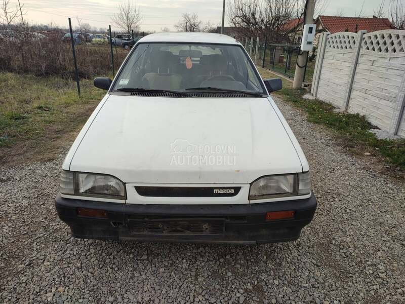 Mazda 323 4 x 4
