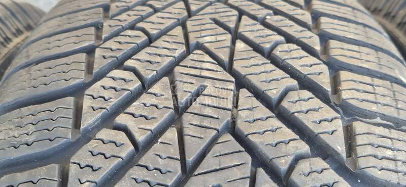 Pirelli 205/60 R16 Zimska