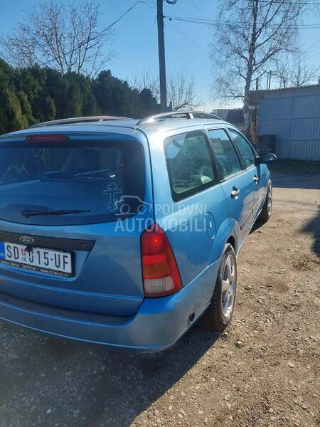 Ford Focus 1.6 ambience