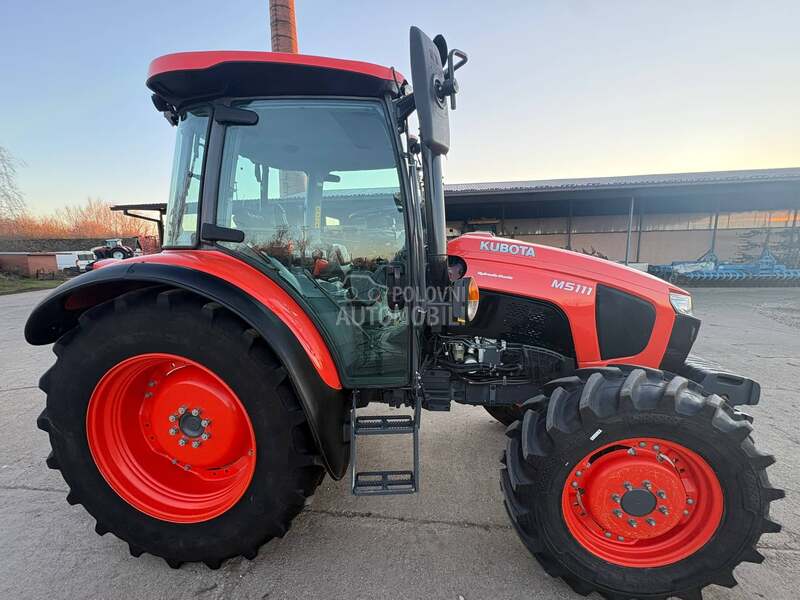 Kubota M5111