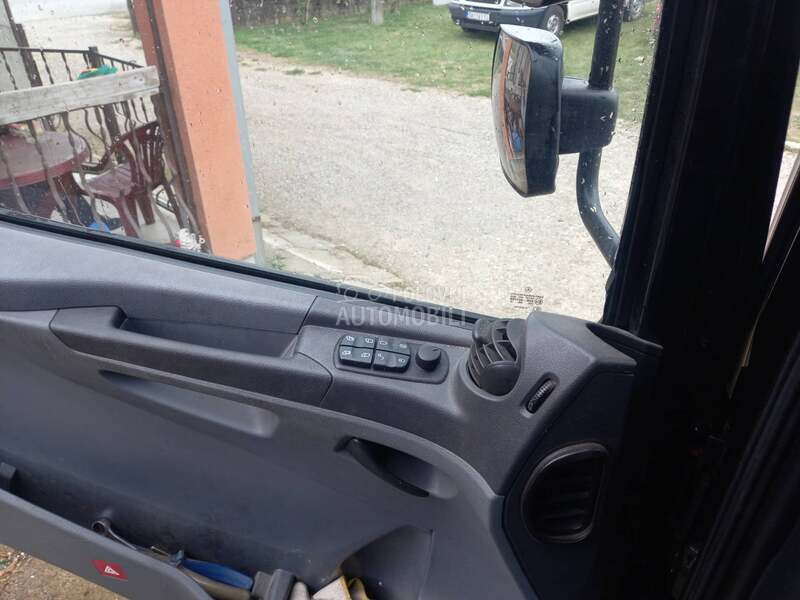 Mercedes Benz atego1224