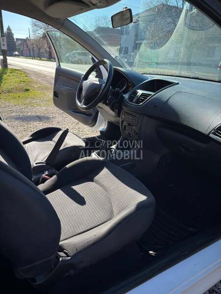 Peugeot 206 PLUS 1.4HDI