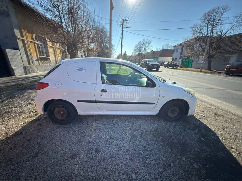 Peugeot 206 PLUS 1.4HDI
