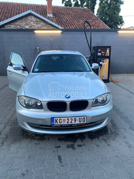 BMW 118 