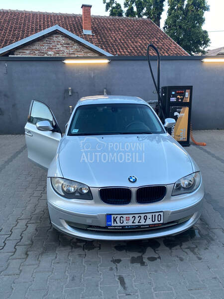 BMW 118 